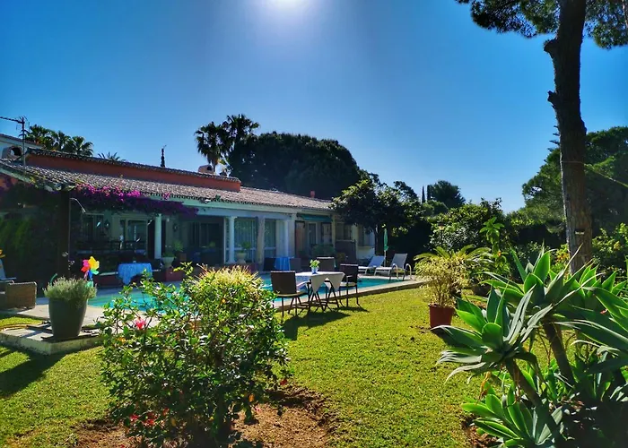 El Nacar Oda ve Kahvaltı Marbella